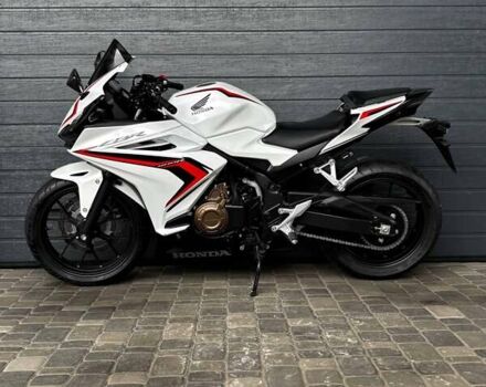 Белый Хонда CBR 400R, объемом двигателя 0.4 л и пробегом 32 тыс. км за 6000 $, фото 5 на Automoto.ua