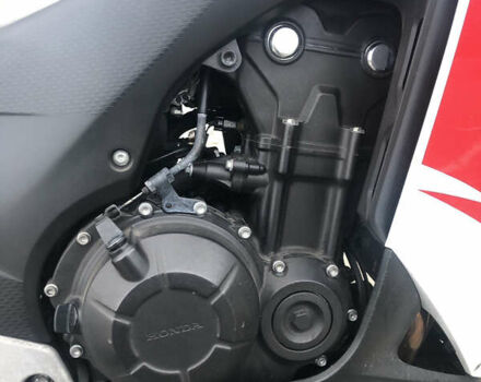 Белый Хонда CBR 400R, объемом двигателя 0.4 л и пробегом 36 тыс. км за 4200 $, фото 5 на Automoto.ua