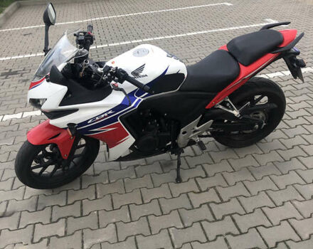 Белый Хонда CBR 400R, объемом двигателя 0.4 л и пробегом 36 тыс. км за 4200 $, фото 2 на Automoto.ua