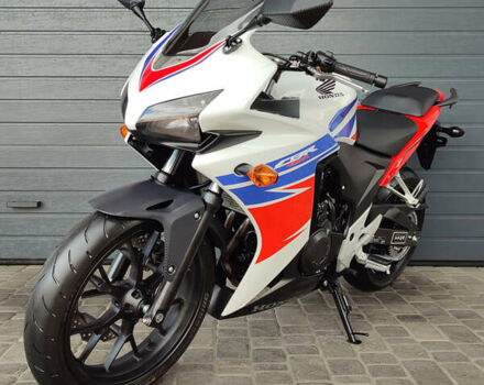 Белый Хонда CBR 400R, объемом двигателя 0.4 л и пробегом 10 тыс. км за 4500 $, фото 6 на Automoto.ua