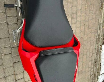 Білий Хонда CBR 400R, об'ємом двигуна 0.4 л та пробігом 50 тис. км за 4700 $, фото 12 на Automoto.ua