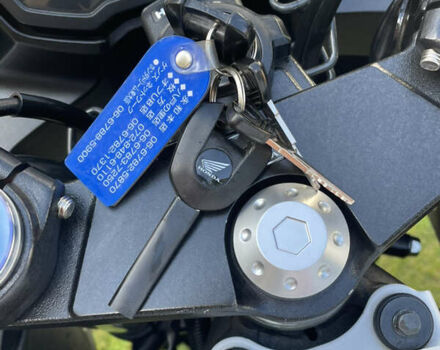 Белый Хонда CBR 400R, объемом двигателя 0.4 л и пробегом 28 тыс. км за 4800 $, фото 11 на Automoto.ua