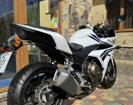Белый Хонда CBR 400R, объемом двигателя 0.4 л и пробегом 31 тыс. км за 5500 $, фото 6 на Automoto.ua