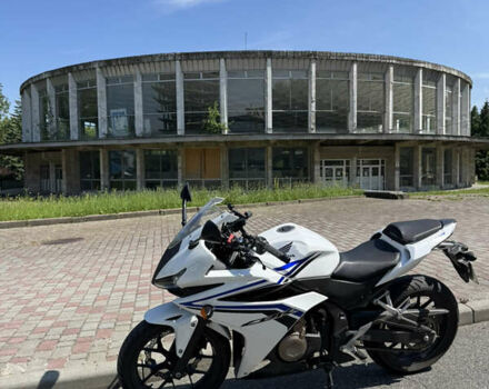 Белый Хонда CBR 400R, объемом двигателя 0.4 л и пробегом 31 тыс. км за 5500 $, фото 12 на Automoto.ua