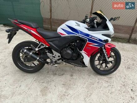 Хонда CBR 400R 2013 у Одесі на Automoto.ua Білий Хонда CBR 400R, об'ємом двигуна 0.4 л та пробігом 48 тис. км за 3700 $, фото 1 на Automoto.ua