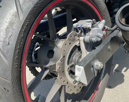 Черный Хонда CBR 400R, объемом двигателя 0.4 л и пробегом 22 тыс. км за 4200 $, фото 5 на Automoto.ua