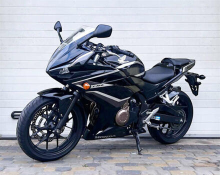 Черный Хонда CBR 400R, объемом двигателя 0 л и пробегом 24 тыс. км за 5200 $, фото 5 на Automoto.ua