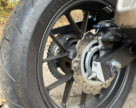 Черный Хонда CBR 400R, объемом двигателя 0.4 л и пробегом 8 тыс. км за 5600 $, фото 3 на Automoto.ua