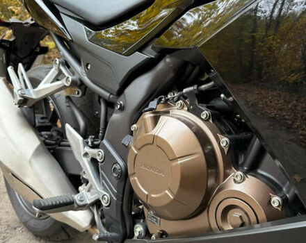 Черный Хонда CBR 400R, объемом двигателя 0.4 л и пробегом 8 тыс. км за 5600 $, фото 22 на Automoto.ua