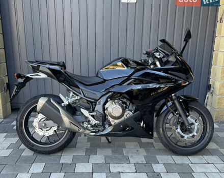 Черный Хонда CBR 400R, объемом двигателя 0.4 л и пробегом 39 тыс. км за 5000 $, фото 3 на Automoto.ua