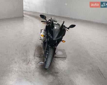 Черный Хонда CBR 400R, объемом двигателя 0.4 л и пробегом 14 тыс. км за 5450 $, фото 2 на Automoto.ua