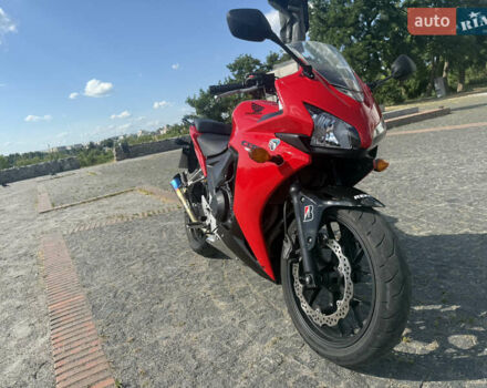 Красный Хонда CBR 400R, объемом двигателя 0.4 л и пробегом 37 тыс. км за 4300 $, фото 10 на Automoto.ua