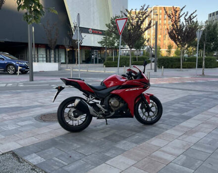 Красный Хонда CBR 400R, объемом двигателя 0.4 л и пробегом 23 тыс. км за 5000 $, фото 8 на Automoto.ua