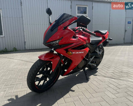 Красный Хонда CBR 400R, объемом двигателя 0.4 л и пробегом 17 тыс. км за 4700 $, фото 1 на Automoto.ua