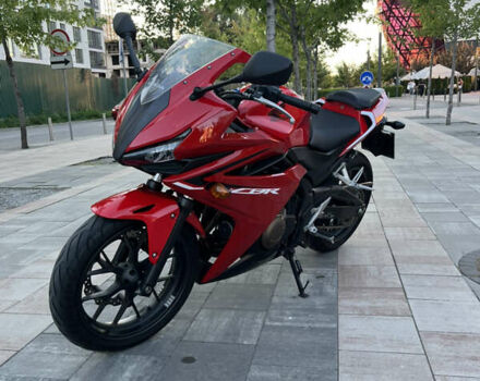 Красный Хонда CBR 400R, объемом двигателя 0.4 л и пробегом 23 тыс. км за 5000 $, фото 3 на Automoto.ua