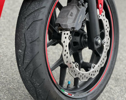 Красный Хонда CBR 400R, объемом двигателя 0.4 л и пробегом 29 тыс. км за 4900 $, фото 2 на Automoto.ua