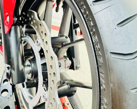 Червоний Хонда CBR 400R, об'ємом двигуна 0.4 л та пробігом 18 тис. км за 5000 $, фото 9 на Automoto.ua