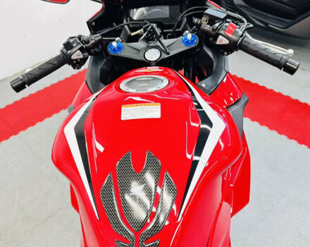 Красный Хонда CBR 400R, объемом двигателя 0.4 л и пробегом 11 тыс. км за 6000 $, фото 28 на Automoto.ua