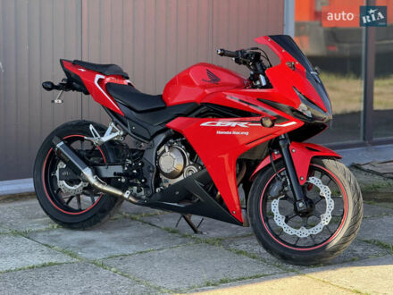 Красный Хонда CBR 400R, объемом двигателя 0 л и пробегом 35 тыс. км за 4900 $, фото 1 на Automoto.ua