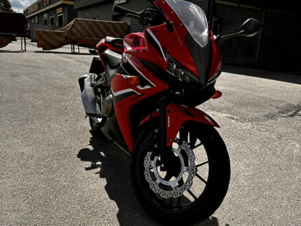 Хонда CBR 400R 2018 в Киеве на Automoto.ua Красный Хонда CBR 400R, объемом двигателя 0 л и пробегом 27 тыс. км за 6200 $, фото 1 на Automoto.ua