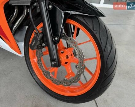 Хонда CBR 400R, объемом двигателя 0.4 л и пробегом 21 тыс. км за 5199 $, фото 6 на Automoto.ua