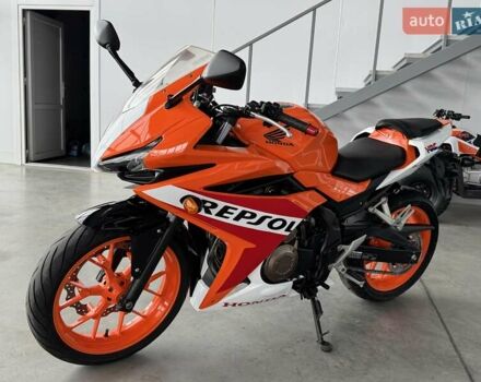 Хонда CBR 400R, объемом двигателя 0.4 л и пробегом 21 тыс. км за 5199 $, фото 4 на Automoto.ua