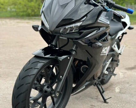 Хонда CBR 400R, об'ємом двигуна 0 л та пробігом 46 тис. км за 4600 $, фото 10 на Automoto.ua