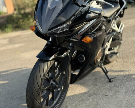 Хонда CBR 400R, объемом двигателя 0 л и пробегом 15 тыс. км за 4900 $, фото 5 на Automoto.ua