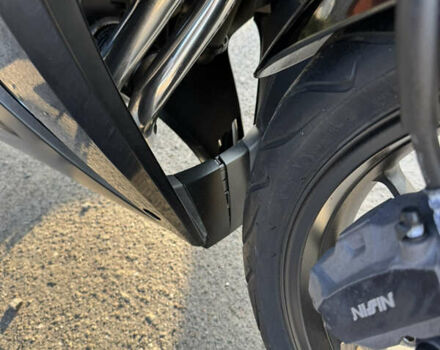 Хонда CBR 400R, объемом двигателя 0 л и пробегом 15 тыс. км за 4900 $, фото 8 на Automoto.ua