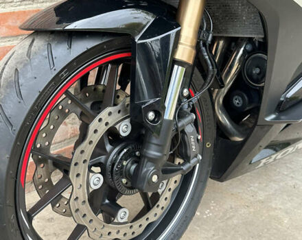 Хонда CBR 400R, объемом двигателя 0.4 л и пробегом 17 тыс. км за 5500 $, фото 8 на Automoto.ua