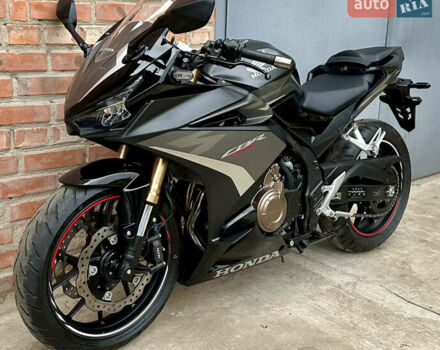 Хонда CBR 400R, объемом двигателя 0.4 л и пробегом 17 тыс. км за 5500 $, фото 7 на Automoto.ua