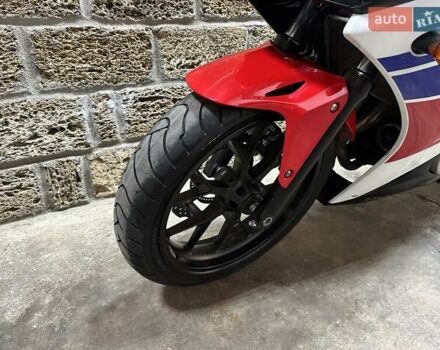 Хонда CBR 400R, объемом двигателя 0 л и пробегом 26 тыс. км за 3900 $, фото 10 на Automoto.ua