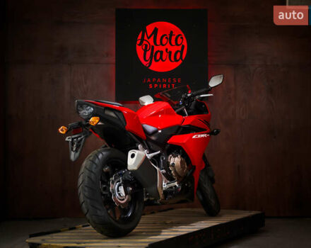 Хонда CBR 400R, объемом двигателя 0.4 л и пробегом 12 тыс. км за 6000 $, фото 5 на Automoto.ua
