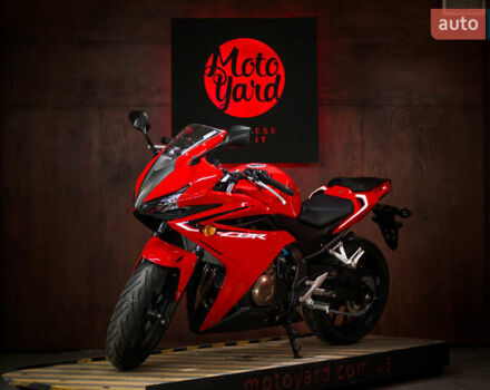Хонда CBR 400R, объемом двигателя 0.4 л и пробегом 12 тыс. км за 6000 $, фото 2 на Automoto.ua