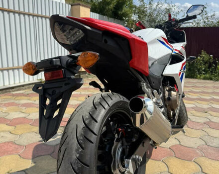 Хонда CBR 400R, объемом двигателя 0 л и пробегом 21 тыс. км за 5500 $, фото 3 на Automoto.ua