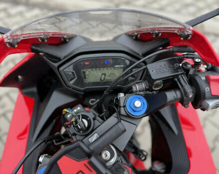 Хонда CBR 400R, объемом двигателя 0 л и пробегом 10 тыс. км за 5100 $, фото 8 на Automoto.ua
