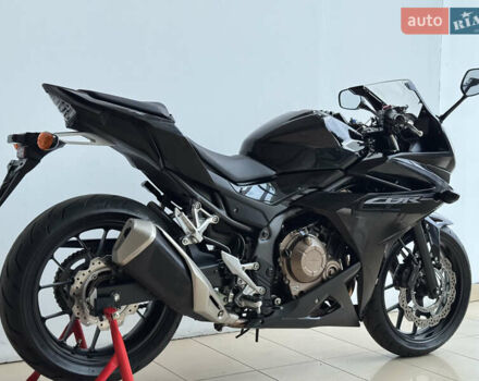 Хонда CBR 400R, объемом двигателя 0.4 л и пробегом 16 тыс. км за 5500 $, фото 2 на Automoto.ua