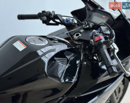 Хонда CBR 400R, объемом двигателя 0.4 л и пробегом 16 тыс. км за 5500 $, фото 13 на Automoto.ua