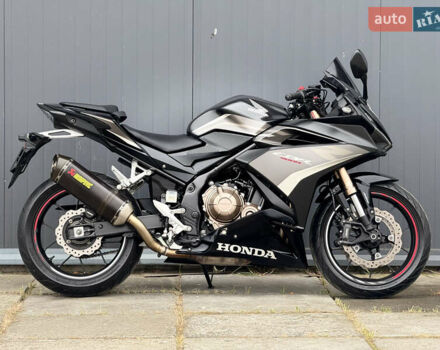 Хонда CBR 400R, объемом двигателя 0.4 л и пробегом 35 тыс. км за 5800 $, фото 2 на Automoto.ua