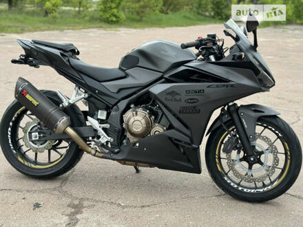 Хонда CBR 400R, объемом двигателя 0 л и пробегом 5 тыс. км за 5900 $, фото 1 на Automoto.ua