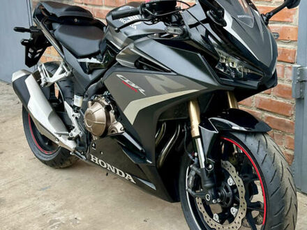 Хонда CBR 400R, объемом двигателя 0.4 л и пробегом 17 тыс. км за 5500 $, фото 1 на Automoto.ua