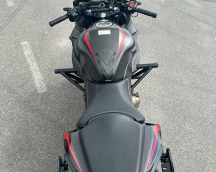 Серый Хонда CBR 400R, объемом двигателя 0.4 л и пробегом 26 тыс. км за 6000 $, фото 7 на Automoto.ua