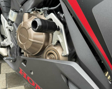 Серый Хонда CBR 400R, объемом двигателя 0.4 л и пробегом 27 тыс. км за 6000 $, фото 8 на Automoto.ua