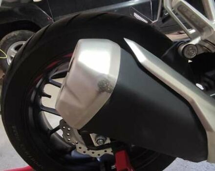 Серый Хонда CBR 400R, объемом двигателя 0.4 л и пробегом 16 тыс. км за 5800 $, фото 9 на Automoto.ua
