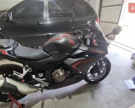 Серый Хонда CBR 400R, объемом двигателя 0.4 л и пробегом 16 тыс. км за 5800 $, фото 2 на Automoto.ua