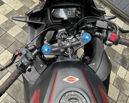Серый Хонда CBR 400R, объемом двигателя 0.4 л и пробегом 27 тыс. км за 6000 $, фото 11 на Automoto.ua
