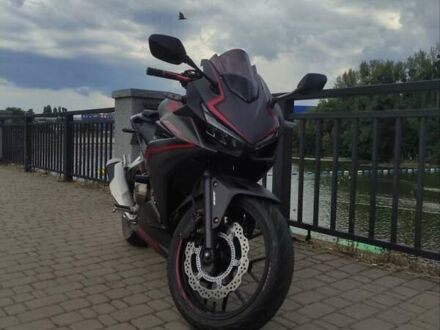Хонда CBR 400R 2019 у Вінниці на Automoto.ua Сірий Хонда CBR 400R, об'ємом двигуна 0.4 л та пробігом 16 тис. км за 5800 $, фото 1 на Automoto.ua