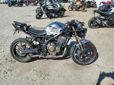 Хонда CBR 500, объемом двигателя 0.5 л и пробегом 0 тыс. км за 3950 $, фото 1 на Automoto.ua