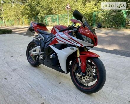 Красный Хонда CBR 600, объемом двигателя 0.6 л и пробегом 15 тыс. км за 6900 $, фото 4 на Automoto.ua