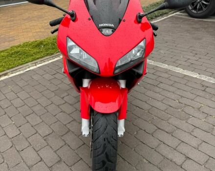 Хонда CBR 600, объемом двигателя 0.6 л и пробегом 0 тыс. км за 5000 $, фото 2 на Automoto.ua